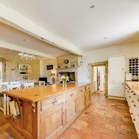 Les Faures Villa
